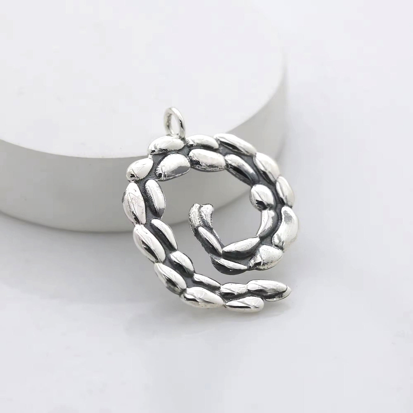 VEXT - C002 - HAND-MADE PENDANT+CHAIN