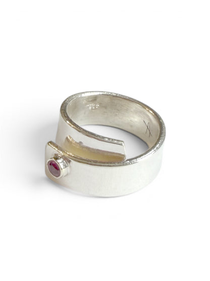 VORTEX-A005-RING with Amethyst