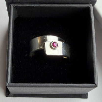 VORTEX-A005-RING with Amethyst